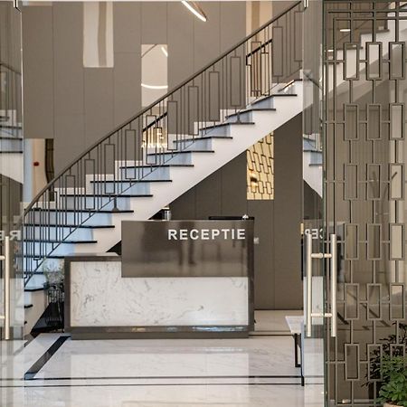 Hotel Caprice Complex Bacău Exteriér fotografie